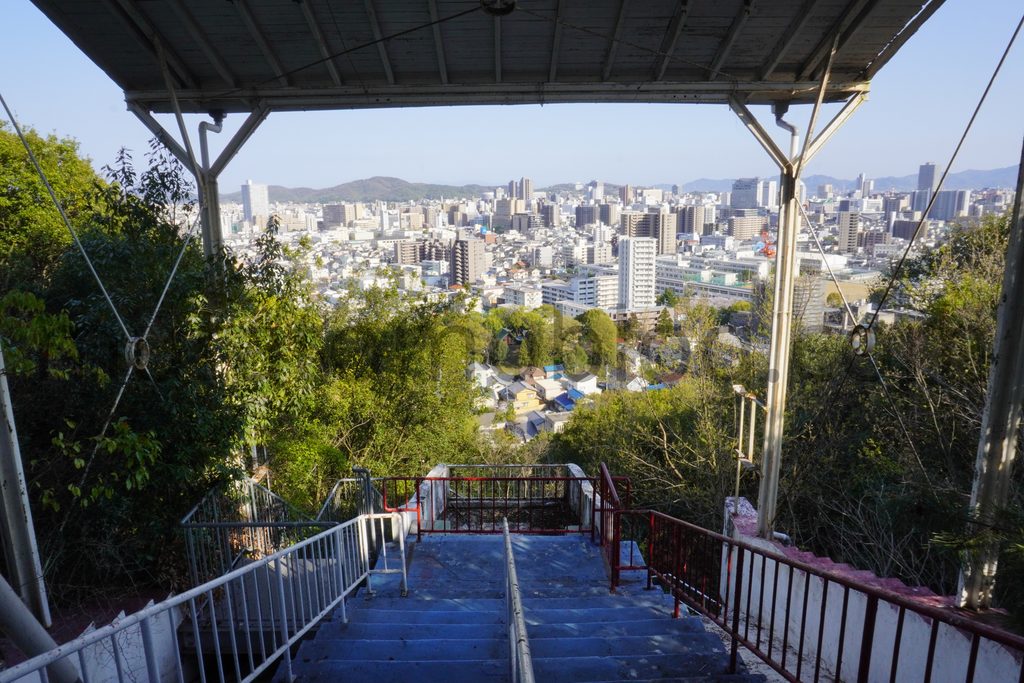 「岡山スカイガーデン（京山ロープウェイ）」山頂駅の現地レポ－2023年3月訪問