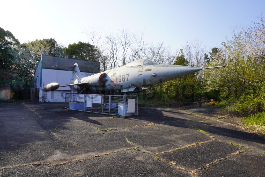 「岡山スカイガーデン」京山山頂の戦闘機を現地レポ-2023年3月訪問