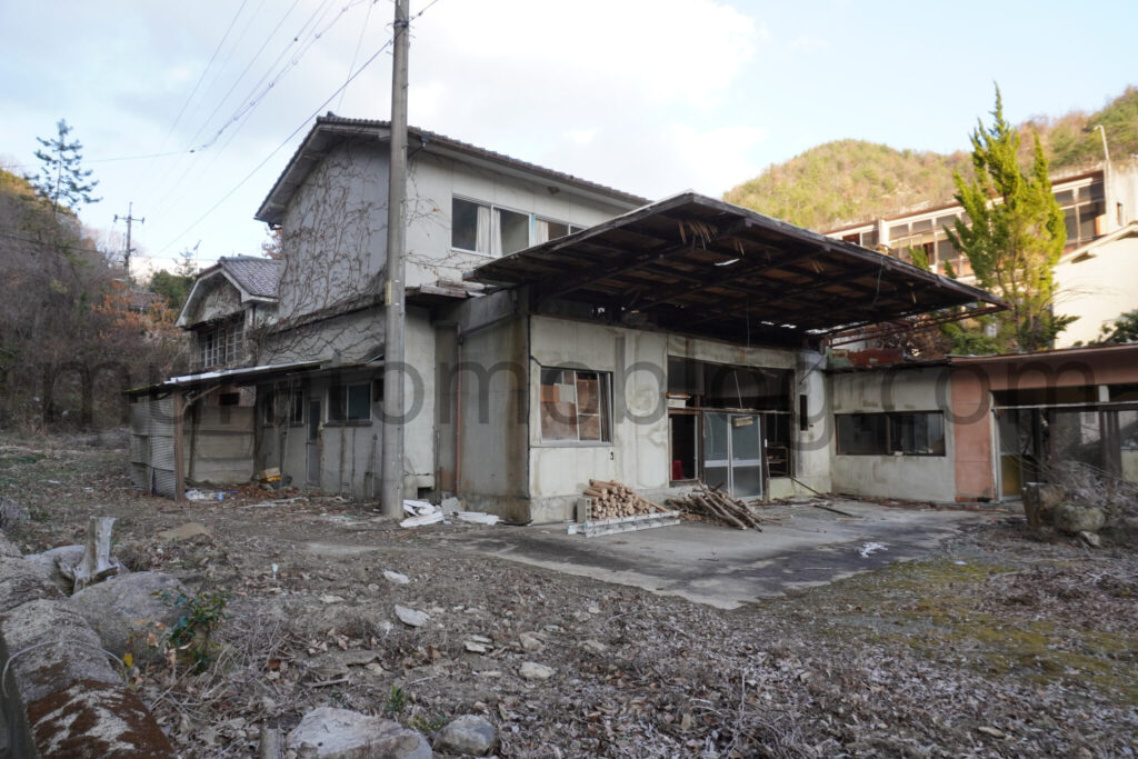 【広島県福山市】廃墟化した温泉街－本郷温泉を現地レポ－2024年1月訪問