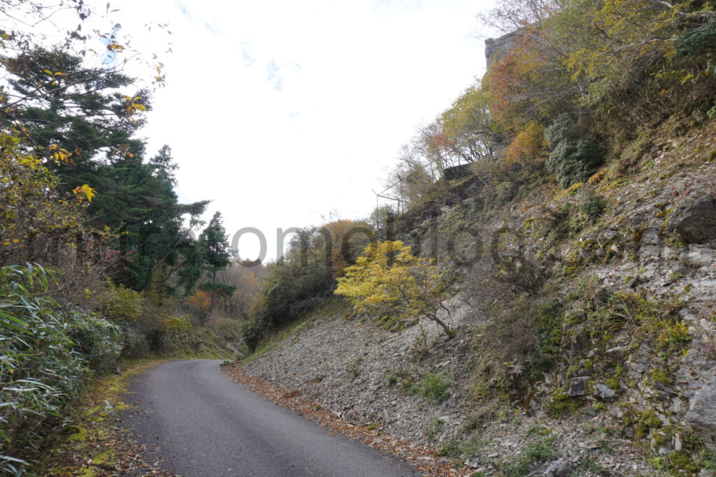 【高知県香美市】「松尾無線中継所(有沢無線中継所)」 行き方と現地レポ-2025年11月訪問
