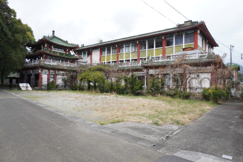 【高知県土佐清水市】「土佐足摺サンゴ博物館（竜宮城）」廃墟の現地レポ－2025年3月訪問