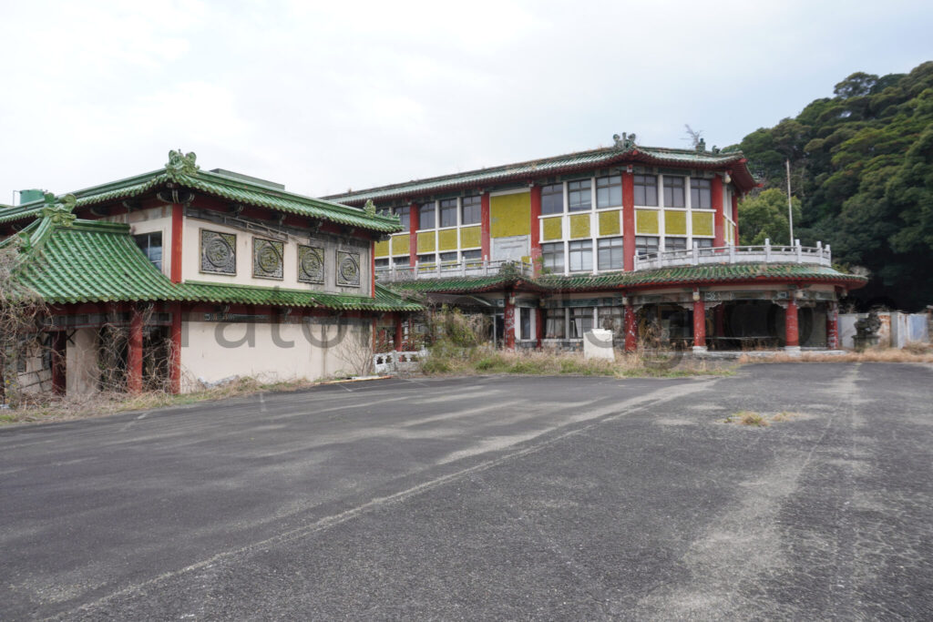 【高知県土佐清水市】「土佐足摺サンゴ博物館（竜宮城）」廃墟の現地レポ－2025年3月訪問