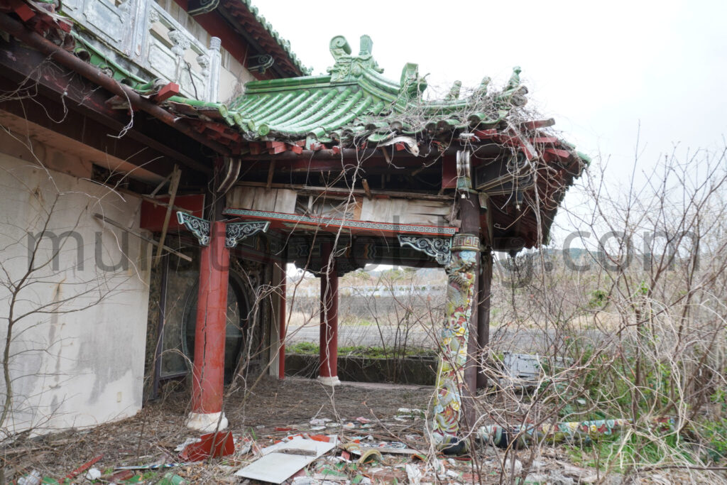 【高知県土佐清水市】「土佐足摺サンゴ博物館（竜宮城）」廃墟の現地レポ－2025年3月訪問