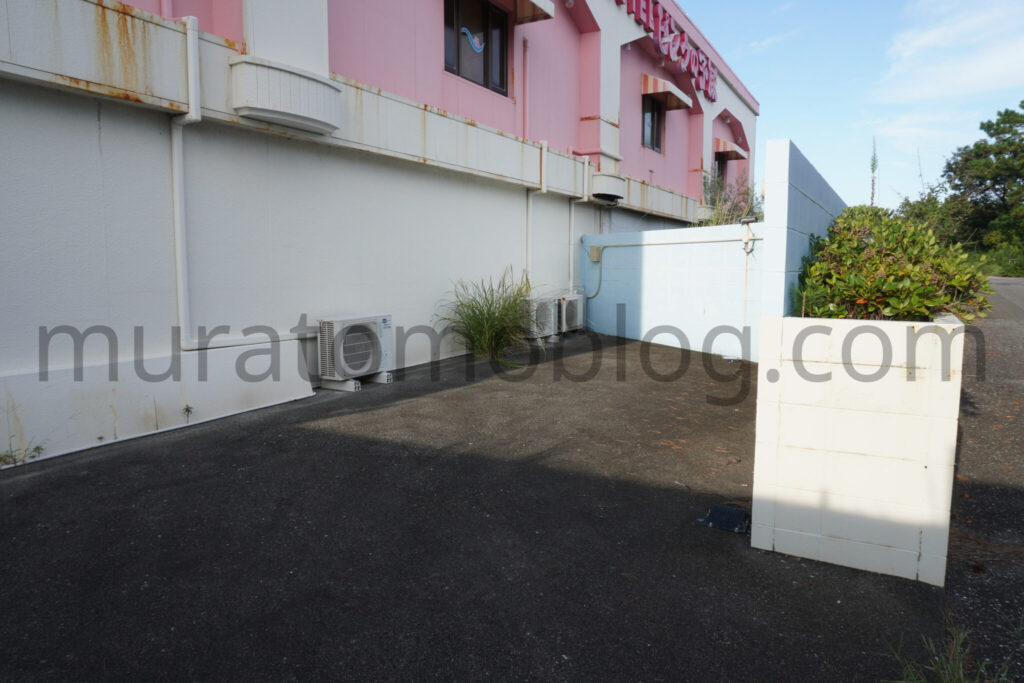 【高知県高知市】「ホテルピンクの子豚」閉業後の現地レポ-2025年9月訪問