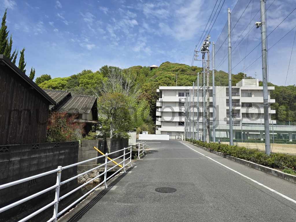 「岡山スカイガーデン」戦闘機撤去－遊歩道閉鎖後の現地レポ－2026年4月訪問