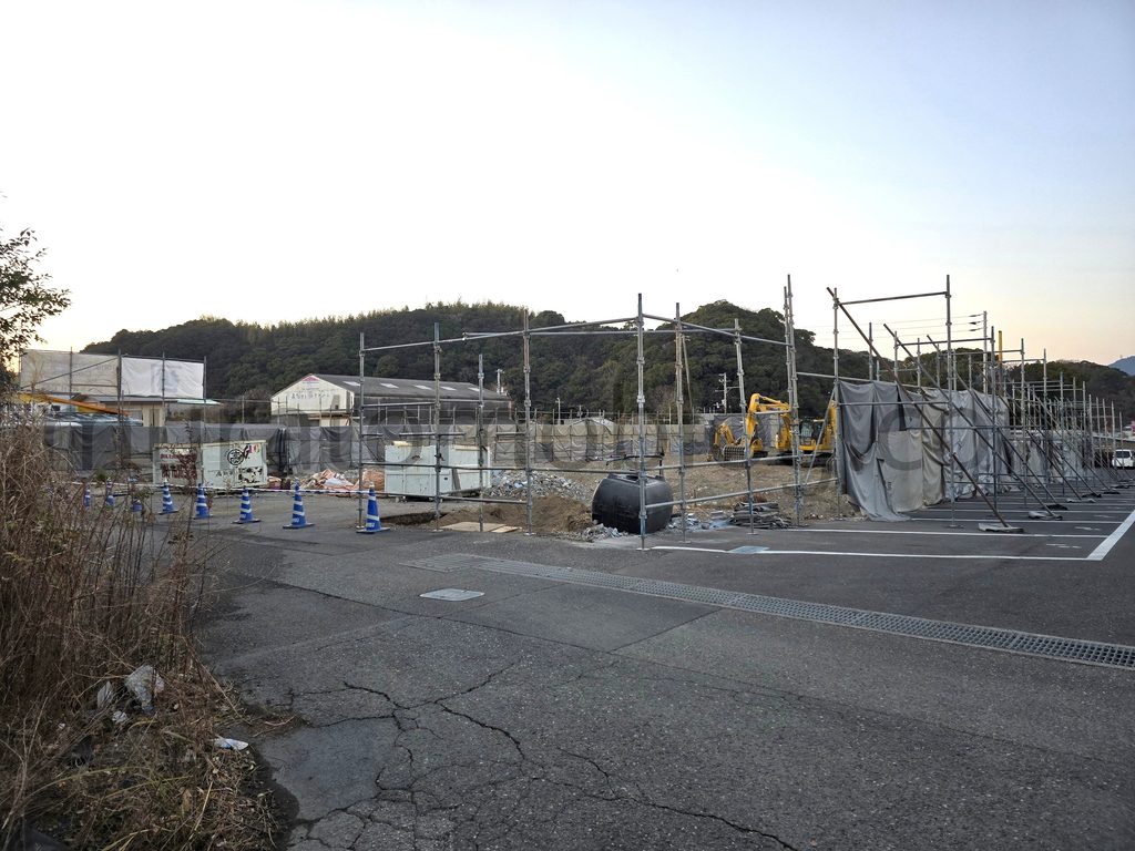 【高知県高知市】「ホテルピンクの子豚」解体中の様子－2026年1月・2月訪問