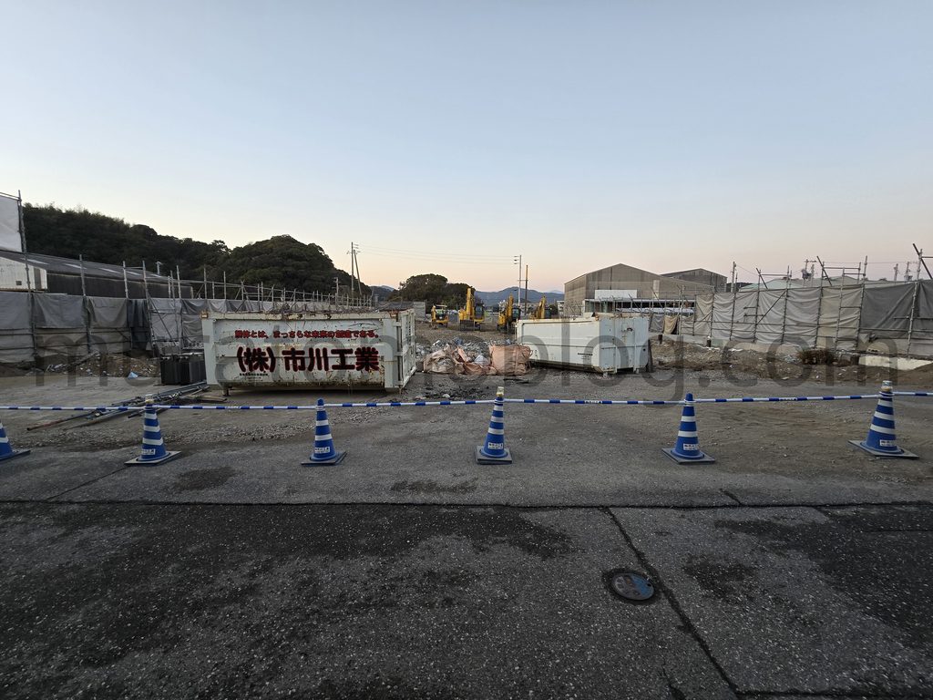 【高知県高知市】「ホテルピンクの子豚」解体中の様子－2026年1月・2月訪問