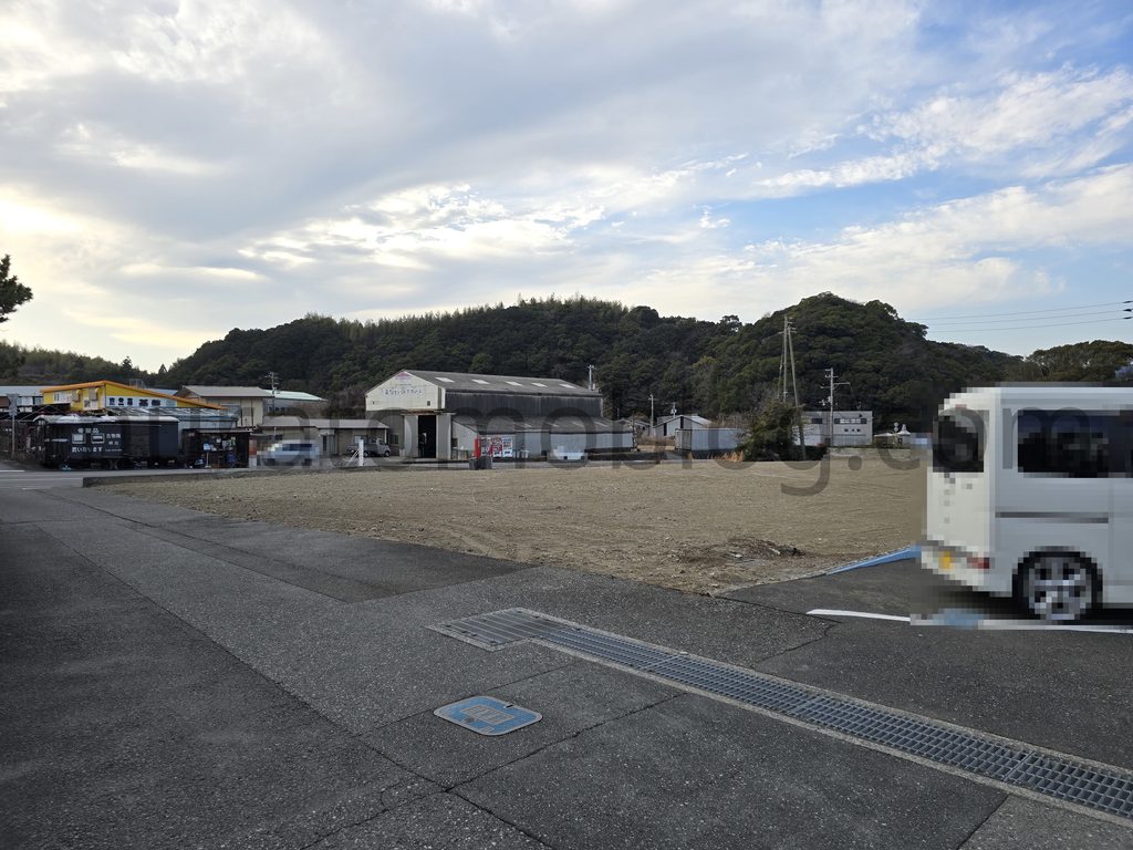 【高知県高知市】「ホテルピンクの子豚」解体中の様子－2026年1月・2月訪問